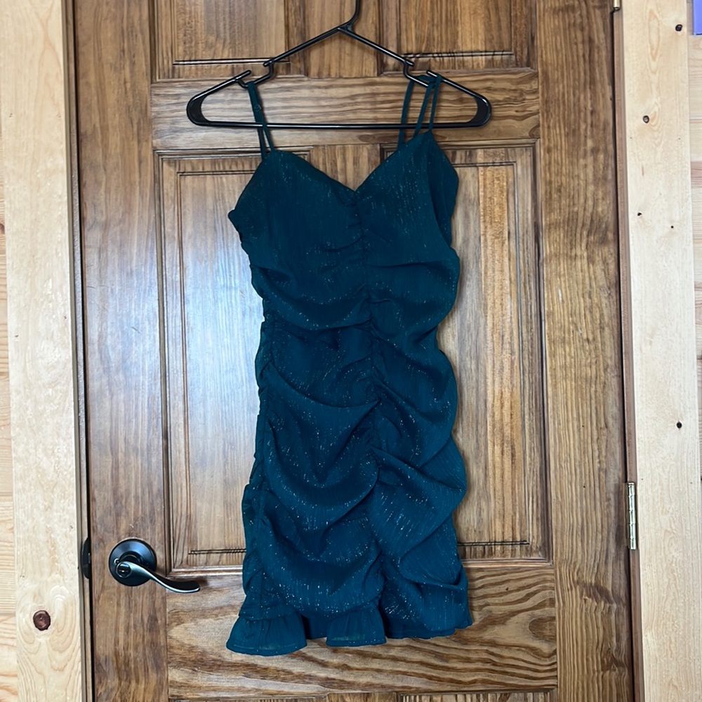 Speechless Midi Dress In Green